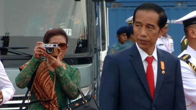 Susi berpesan kepada para pencuri ikan: Silakan coba turunkan saya dari Menteri. Sebab selama ia menjabat menteri, kapal pencuri ikan akan dikaramkan.
