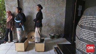 Ironi Hari Kartini: Mitos atau Pemikirannya?
