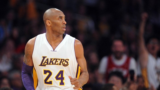 Kobe Bryant akhirnya akan menutup karier dalam laga terakhir LA Lakers musim ini melawan Utah Jazz di Staples Center pada Selasa (13/4) malam waktu Amerika.