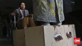 Perempuan Gunung Kendeng Akhirnya Lepas Semen di Kaki