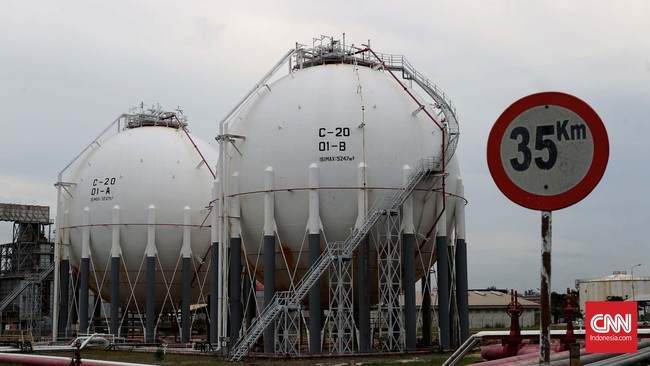 Harga minyak mentah Brent turun menjadi US$84,8 per barel, setelah sehari sebelumnya sempat menembus US$85,45 per barel, tertinggi sejak empat tahun terakhir.