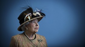 Kue Pernikahan Tujuh Dekade Ratu Elizabeth Dilelang