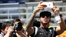 Hamilton Terinspirasi Rossi Jelang GP Rusia