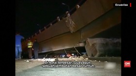Gempa Ekuador Runtuhkan Jembatan Layang di Guayakuil