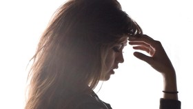 Kecemasan Wanita Dua Kali Lebih Tinggi dari Pria