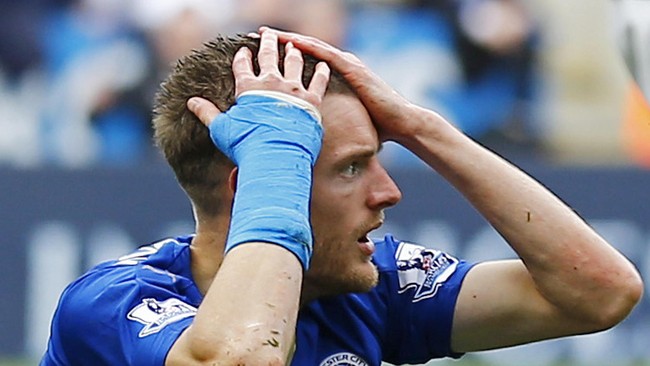 Striker Leicester City, Jamie Vardy sukses meraih penghargaan pemain terbaik Liga Inggris versi Asosiasi Jurnalis Sepakbola.