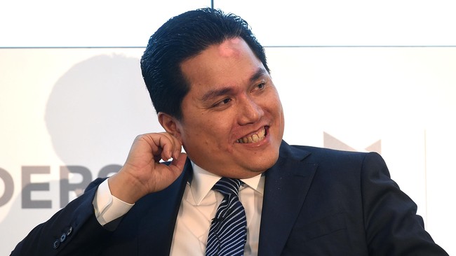 Ketua KOI, Erick Thohir dan Ketua Komite Ad-hoc Reformasi FIFA, Agum Gumelar, meminta rekomendasi dari FIFA terkait sengkarut sepak bola Tanah Air.