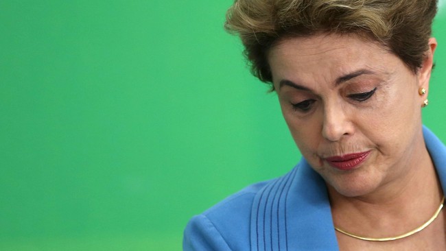 Senat Brasil tetap melanjutkan upaya pemakzulkan Presiden Dilma Rousseff meskipun sebelumnya Kongres menganulir keputusan untuk meneruskan proses voting.