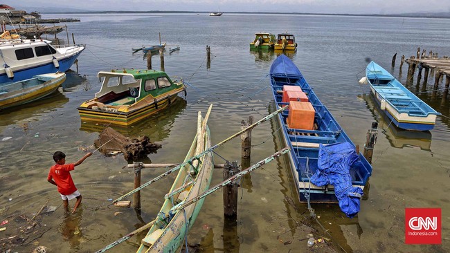 Pulau Buru sekarang, bukan Pulau Buru yang 37 tahun silam ditinnggalkan Tapol. Buru telah berubah, dari pulau pengasingan menjadi lumbung padi Maluku.