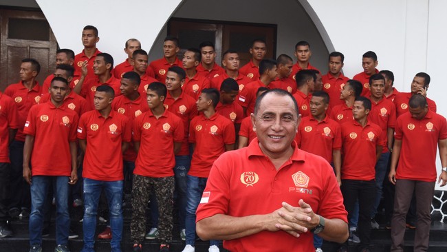 Pangkostrad Letjen Edy Rahmayadi sudah mengungkapkan rencana maju dalam pemilihan ketua umum PSSI pada kongres 17 Oktober mendatang kepada Panglima TNI.