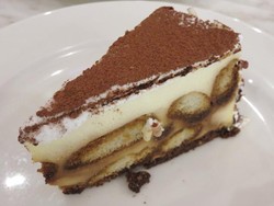 Lirik Lagu Tiramisu Cake yang Viral di TikTok