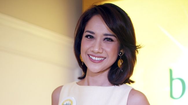 Bunga Citra Lestari menyebut akan tetap isolasi selama dua pekan ke depan untuk memastikan kondisinya aman.