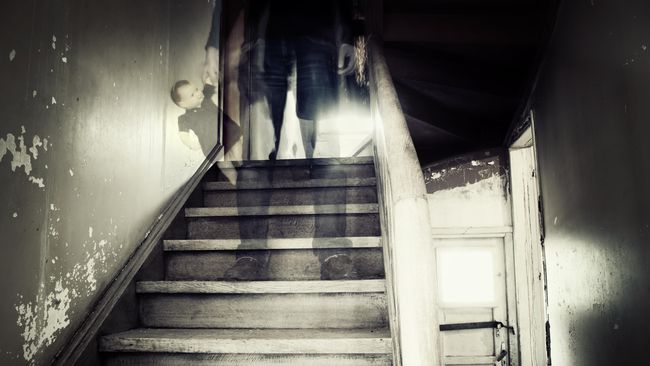Ketakutan berlebih terhadap angka 13 disebut triskaidekaphobia. Film ‘Friday the 13th’ menjadi pemicu ketakutan ini menyebar luas.