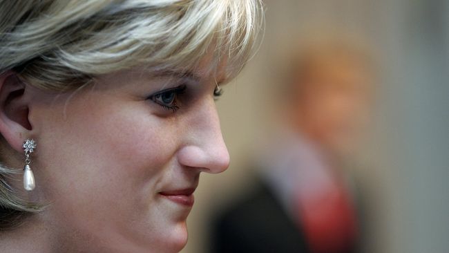Semasa hidupnya, Putri Diana ternyata kerap mengelabui Pangeran William dan Harry dengan memalsukan makanan yang disantapnya.