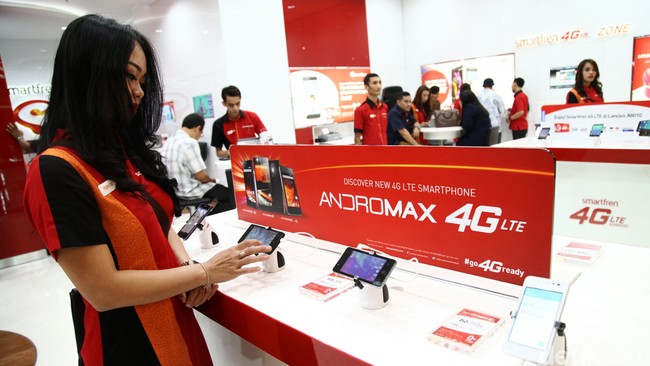 Smartfren hanya mau bekerjasama dengan produk ponsel 4G LTE yang telah memenuhi aturan 4G LTE agar sinyalnya berjalan dengan baik di jaringannya.
