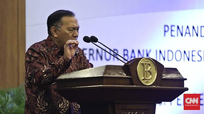 Bank sentral Amerika Serikat (AS) memberikan sinyal akan menaikkan suku bunga acuannya sekitar 25 sampai 50 basis poin pada tahun ini.