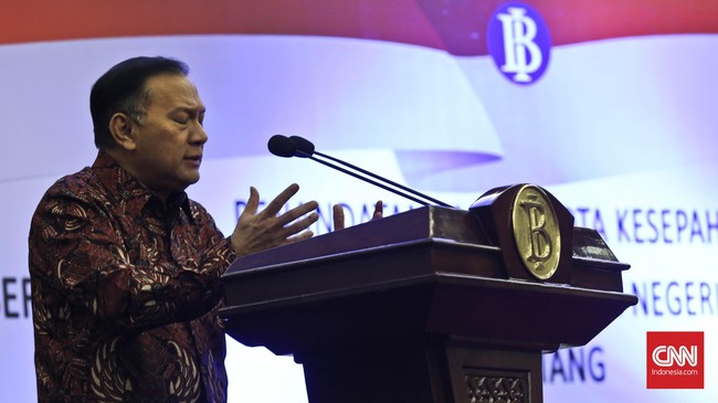 Neraca pembayaran Indonesia (NPI) pada kuartal I 2016 defisit sebesar US$287 juta, melanjutkan defisit tahun lalu yang mencapai US$1,1 miliar.