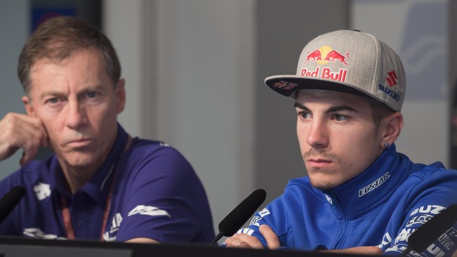 Pebalap asal Spanyol, Maverick Vinales, mengatakan salah satu godaan terbesar bergabung dengan Yamaha musim depan adalah menjadi rekan setim Valentino Rossi.