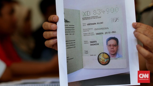 Hartawan menjadi penikmat paling besar uang haram Bank Century, tercatat ia mendapat dana Rp853 miliar dari penerbitan kontrak pengelolaan dana (KPD).