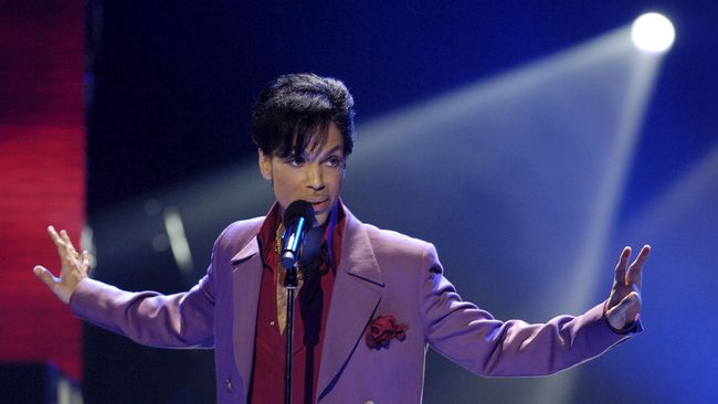 Sebagai seorang musisi yang besar pengaruhnya di kultur pop, kehidupan Prince disebut segera tayang di layanan streaming berbayar.