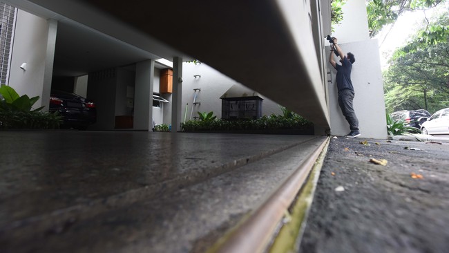 Ada modus baru dalam pencurian rumah mewah, merujuk dari kasus di Kedoya. Pencuri terlebih dulu menyewa rumah sebelum menggasak seluruh isinya.
