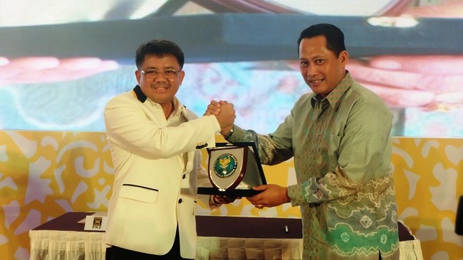 Partai Keadilan Sejahtera menilai BNN di bawah kepemimpinan Budi Waseso mencapai prestasi gemilang dalam pemberantasan narkotik.