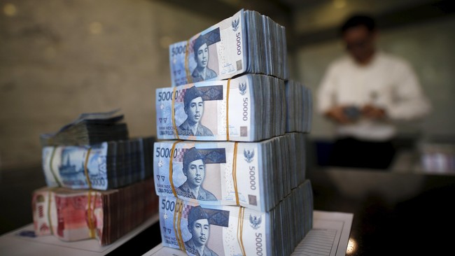Kementerian Keuangan mencatat realisasi pencairan anggaran gaji ke-13 PNS mencapai 55,5 persen dari total dana yang dianggarkan dalam APBN 2019.