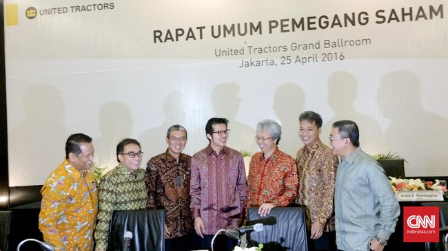 Pinjaman tersebut diberikan kepada PT Komatsu Astra Finance (KAF) khusus untuk kredit pembelian alat berat United Tractors, bukan untuk yang lain.