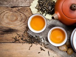 Dosen Undip Teliti Senyawa dalam Teh dan Cabe Jawa, Bahan Riset untuk Obat Covid