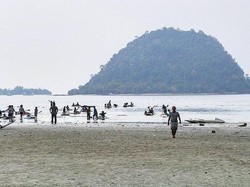 Daya Pikat Pasir Putih Lampung: Rute Lokasi-Harga Tiket