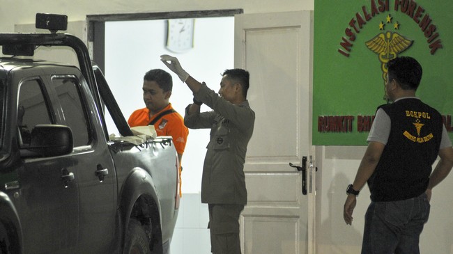 Polda Sulawesi Tengah menduga jenazah itu adalah Sucipto, anggota kelompok Santoso yang sejak lama masuk daftar pencarian orang.