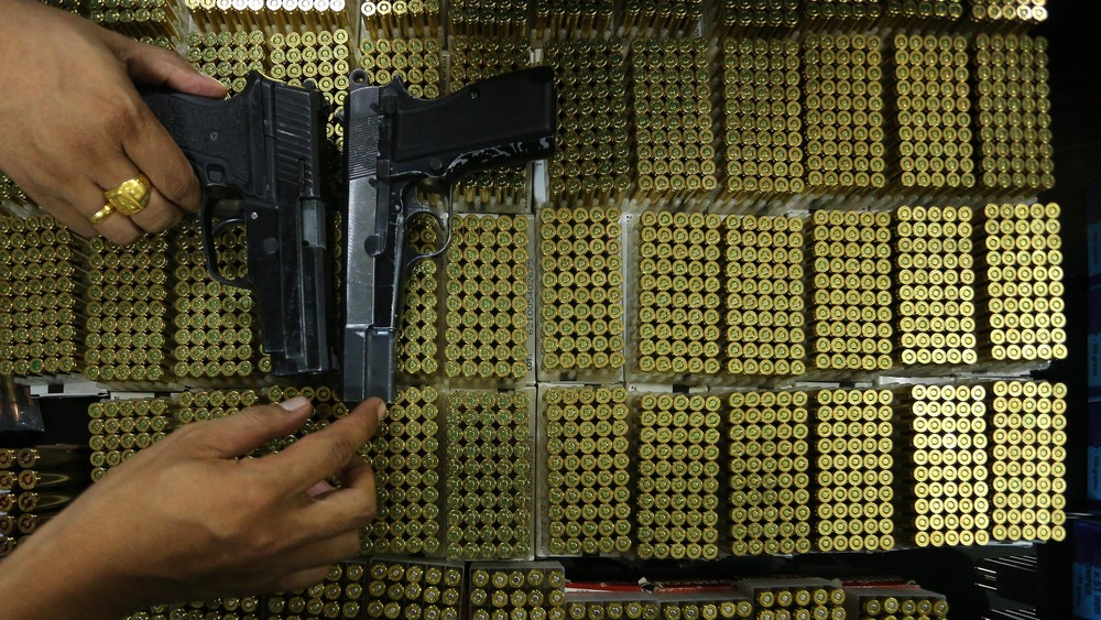 Oknum Polisi NTT Gasak Senpi, Dijual ke Bali? 1 Oknum Polisi NTT Gasak Senpi, Dijual ke Bali?