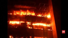 Museum Sejarah Alam India Terbakar