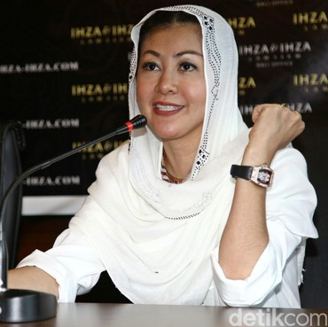 Julukan 'Wanita Emas' hingga Penangkapan Dramatis Hasnaeni Moein