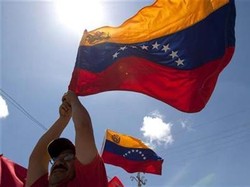 Ribuan Orang di Venezuela Demo Protes Klaim Kemenangan Pemilu Maduro