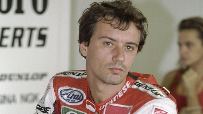 Luca Cadalora terkejut ketika Valentino Rossi memintanya menjadi penasihat saat pramusim MotoGP 2016. Kolaborasi Rossi-Cadalora mulai membuahkan hasil.