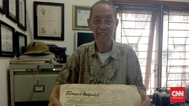 Naskah asli Bumi Manusia karya Pramoedya Ananta Toer masih tersimpan rapi di tangan seorang kawan lamanya di Surabaya.