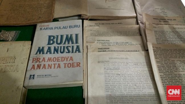 Komunisme, Tudingan Orba yang Tak Terbukti di 'Bumi Manusia'