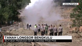 Empat Korban Longsor Belum Ditemukan