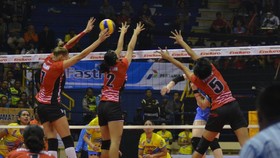 Penonton Proliga Dihibur Laga Ketat JPE Putri vs Popsivo PGN