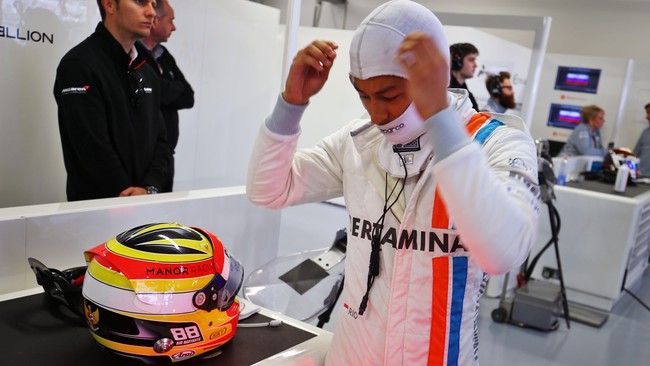 Pebalap tim Manor, Rio Haryanto, akan memulai balapan di GP Katalonia, Spanyol, dalam posisi paling buntut, di belakang rekan setimnya, Pascal Wehrlein.