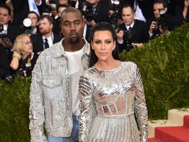 Resmi Cerai, Kanye West Wajib 'Setor' Rp3,1 M Tiap Bulan ke Kim Kardashian
