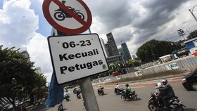 Rambu Larangan Motor di Jalan Thamrin Dicabut Besok