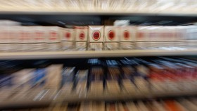 Harga Murah Jadi Faktor Utama Candu Rokok di Indonesia