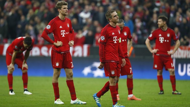 Pep Guardiola enggan menyalahkan Thomas Mueller yang gagal mengeksekusi penalti saat Bayern Munich disingkirkan Atletico di semifinal Liga Champions.