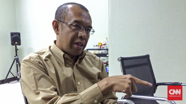 Kemenpora telah mengirimkan surat kepada mantan Menpora Roy Suryo untuk mengembalikan semua aset kementerian yang telah diambil olehnya.