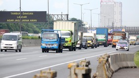 Volume Kendaraan di Gerbang Tol Cikarang Utama Naik 40 Persen