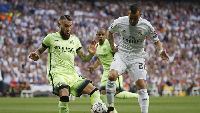 Gareth Bale membuka keunggulan Madrid atas ManCity lewat sebuah gol cantik. Dari sebelah kanan, tendangan kaki kanan Bale membuat bola lambung ke dalam gawang.