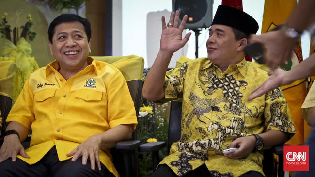 Ketua DPP Partai Golkar Ahmad Doli Kurnia menyayangkan adanya isu bahwa salah satu calon ketua umum Setya Novanto, mendapat dukungan dari Pemerintah Indonesia.