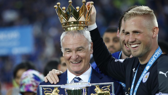 Manajer Leicester City, Claudio Ranieri, menganggap Liga Primer Inggris musim ini gila dan aneh setelah The Foxes secara resmi dinobatkan menjadi juara liga.